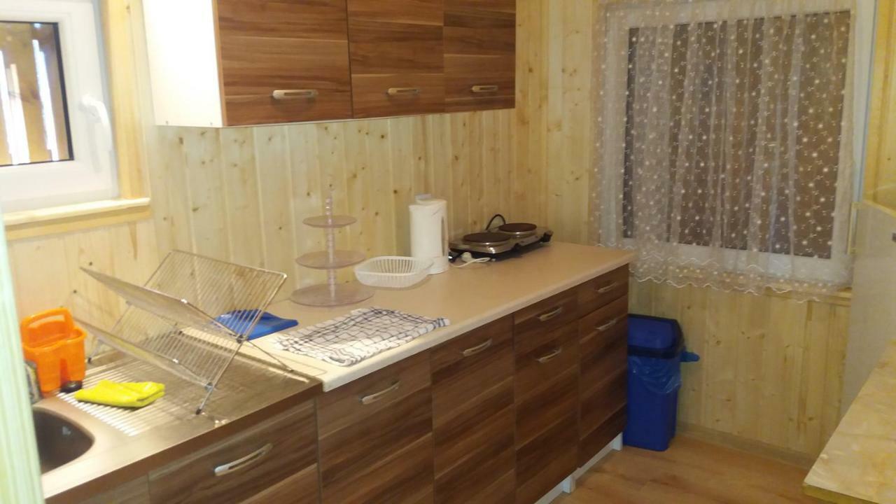 Domki Nad Jeziorem W Karlowicach Karlowice Exteriör bild