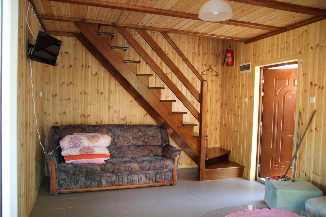 Domki Nad Jeziorem W Karlowicach Karlowice Exteriör bild